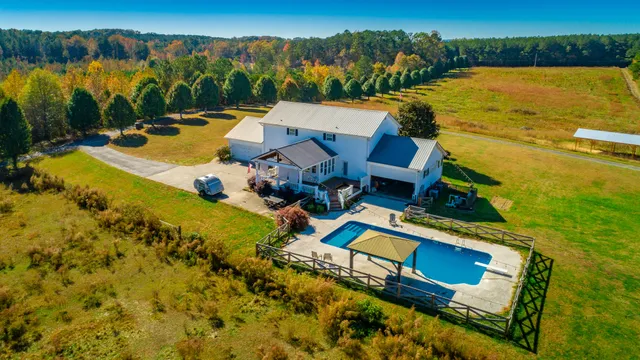 $699,900 | 150 Ken Visage Lane, LaFayette, GA 30728