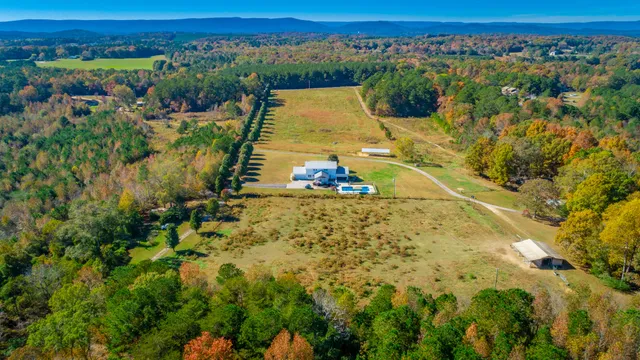 $699,900 | 150 Ken Visage Lane, LaFayette, GA 30728