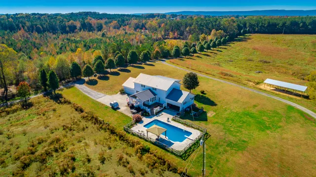 $699,900 | 150 Ken Visage Lane, LaFayette, GA 30728