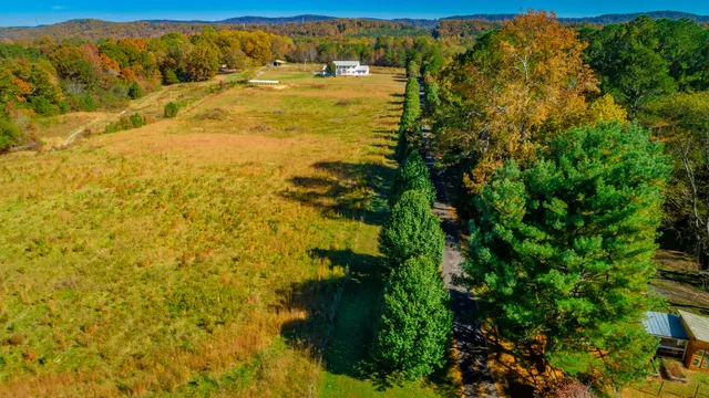 $699,900 | 150 Ken Visage Lane, LaFayette, GA 30728