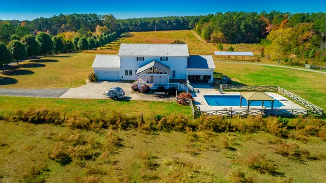 $699,900 | 150 Ken Visage Lane, LaFayette, GA 30728