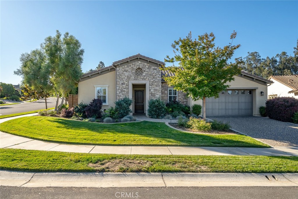 930 Anna Circle Nipomo, CA 93444 - Photo 1 of 1 a front view of a house with a yard