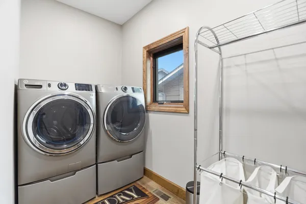 $2,100,000 | 540 Lane 280 Lake James, Angola, IN 46703