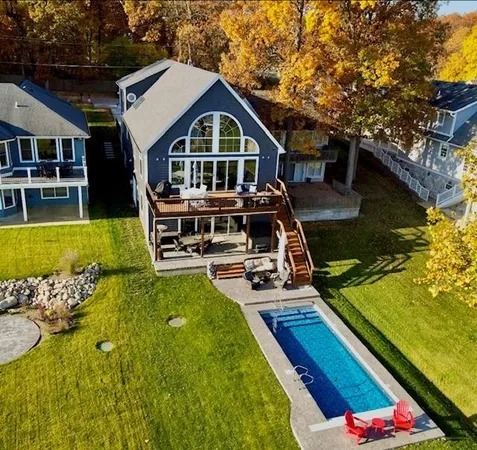 $2,100,000 | 540 Lane 280 Lake James, Angola, IN 46703