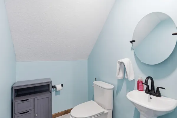 $2,100,000 | 540 Lane 280 Lake James, Angola, IN 46703