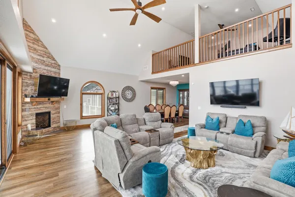 $2,100,000 | 540 Lane 280 Lake James, Angola, IN 46703