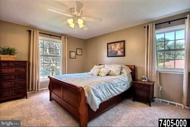 2445 Sutton Road York, PA 17403 - Photo 17 of 36
