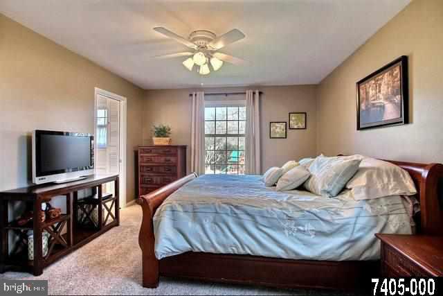 2445 Sutton Road York, PA 17403 - Photo 18 of 36