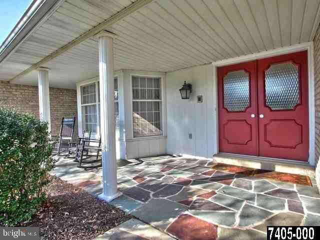 2445 Sutton Road York, PA 17403 - Photo 34 of 36