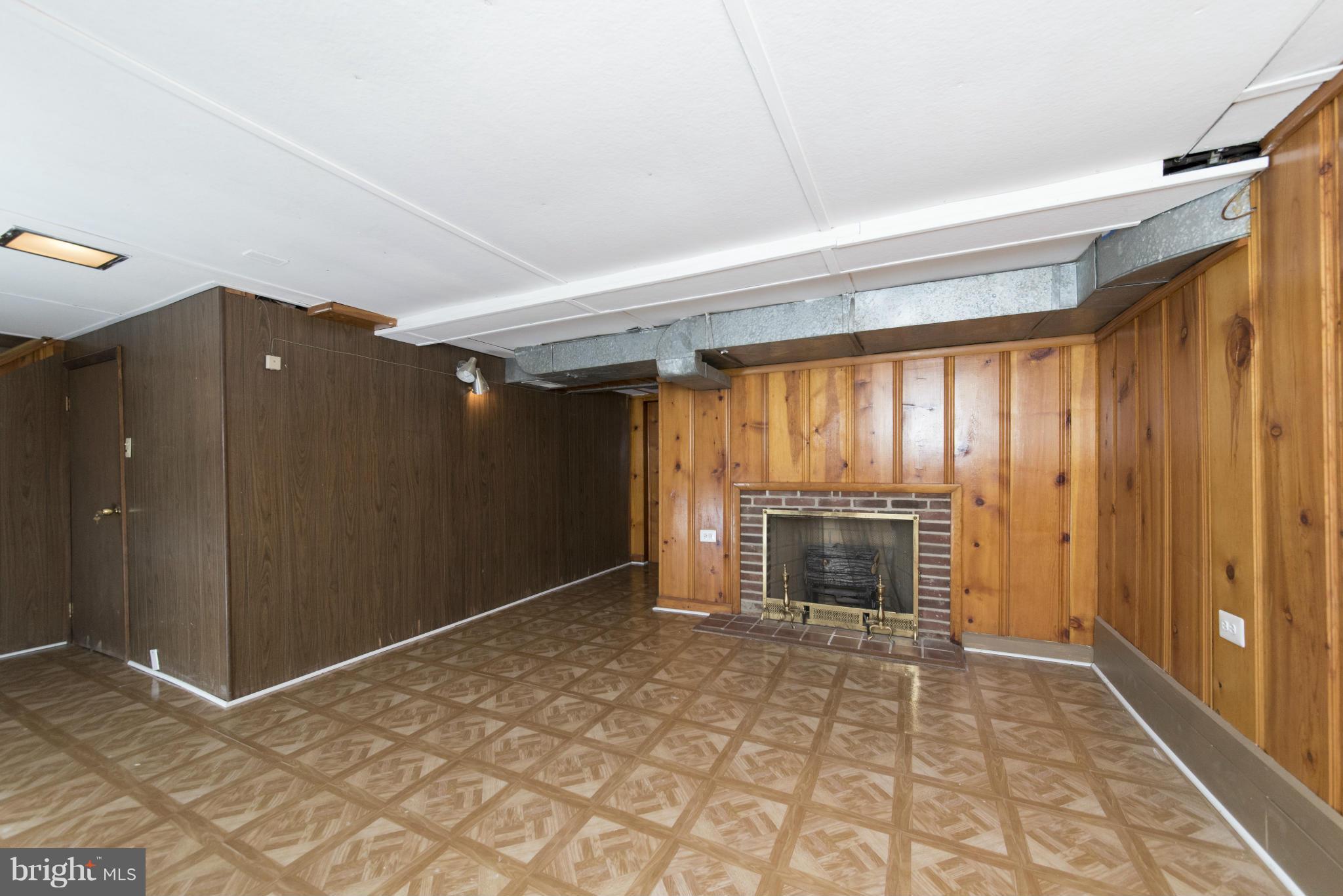 3615 Hilmar Road Baltimore, MD 21244 - Photo 23 of 30 Family Room