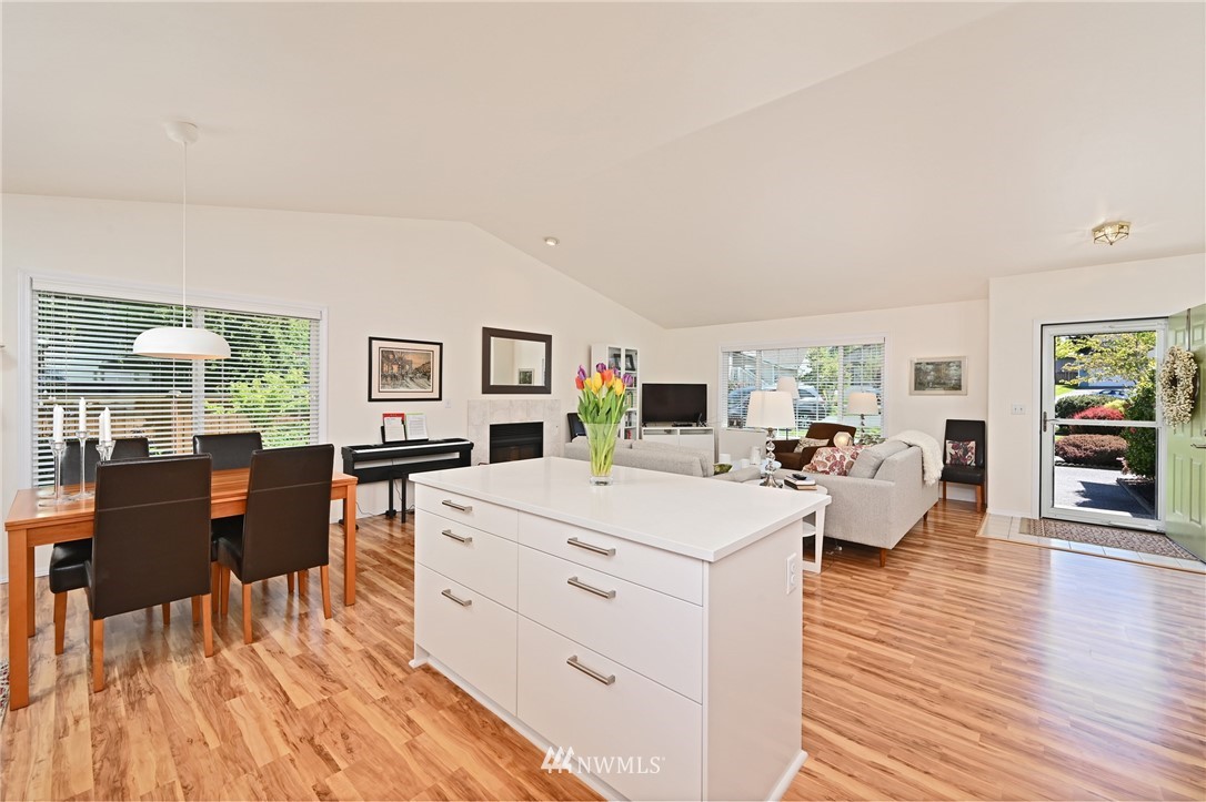 12218 Northeast 169th Street Bothell, WA 98011 - Photo 13 of 40 Gallery Image 13