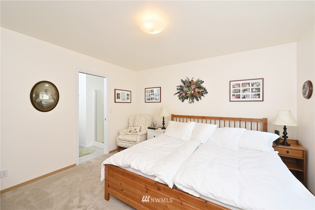 12218 Northeast 169th Street Bothell, WA 98011 - Photo 15 of 40 Gallery Image 15