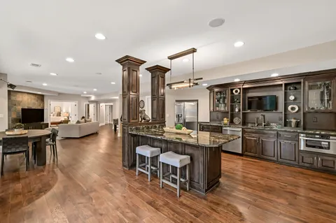 $1,900,000 | 14165 North Pine Bluff Road, Mequon, WI 53097
