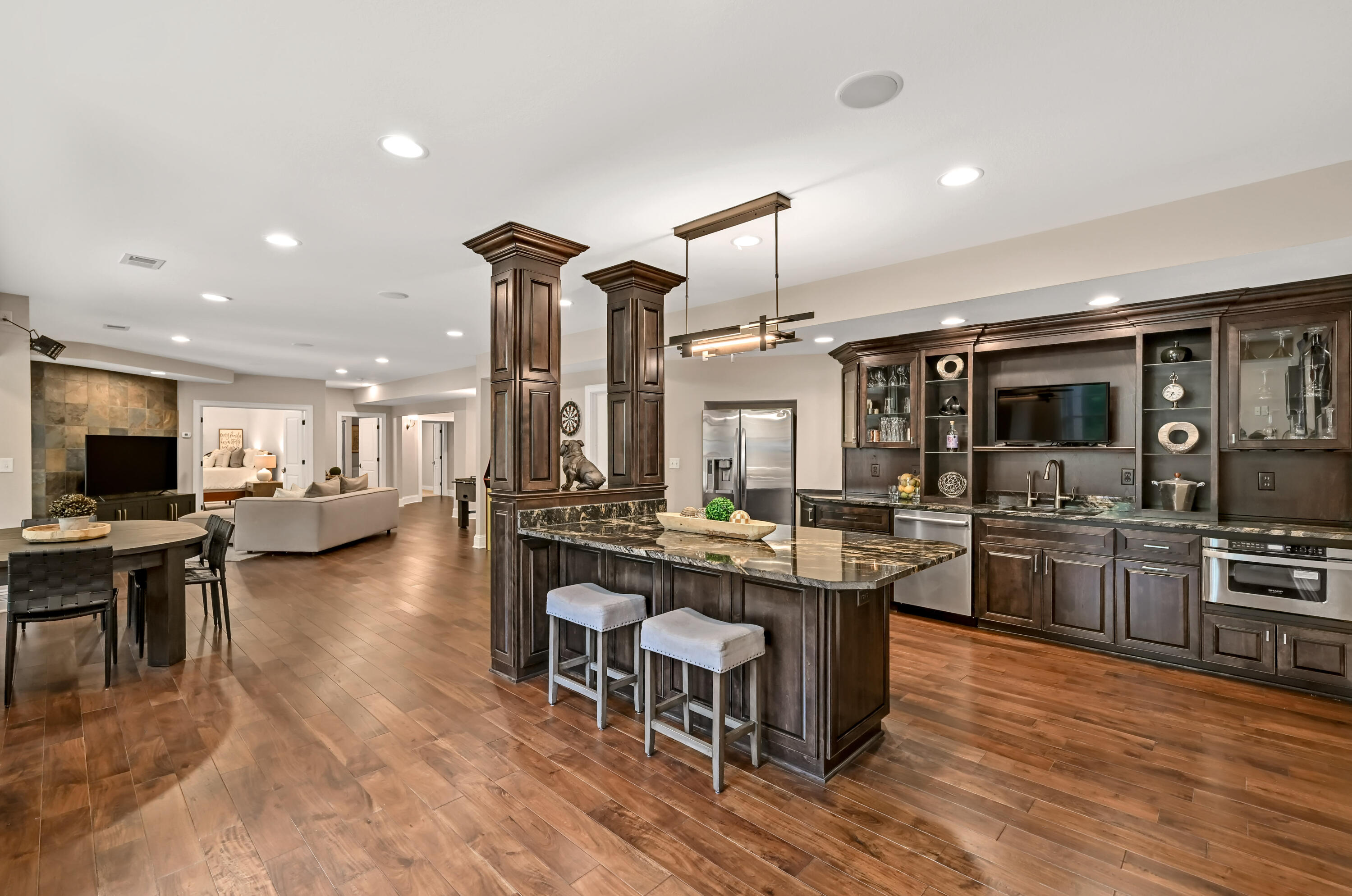 14165 North Pine Bluff Road Mequon, WI 53097 - Photo 36 of 60 DZ14165-42