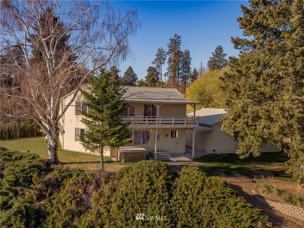 3209 Ohme Road Wenatchee, WA 98801 - Photo 3 of 23 Gallery Image 3