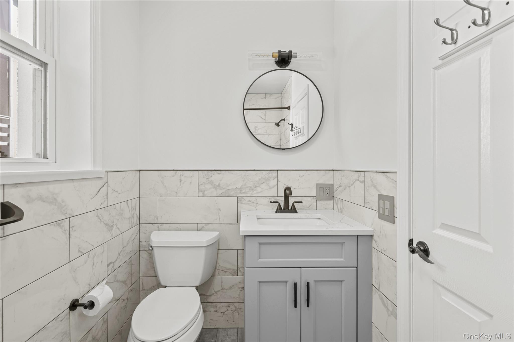 75 Kensington Road Bronxville, NY 10708 - Photo 11 of 25 Recently Updated Full Bathroom on Main Floor