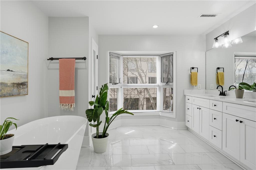 3475 Oak Valley Road Northeast, Unit 120 Atlanta, GA 30326 - Photo 20 of 31