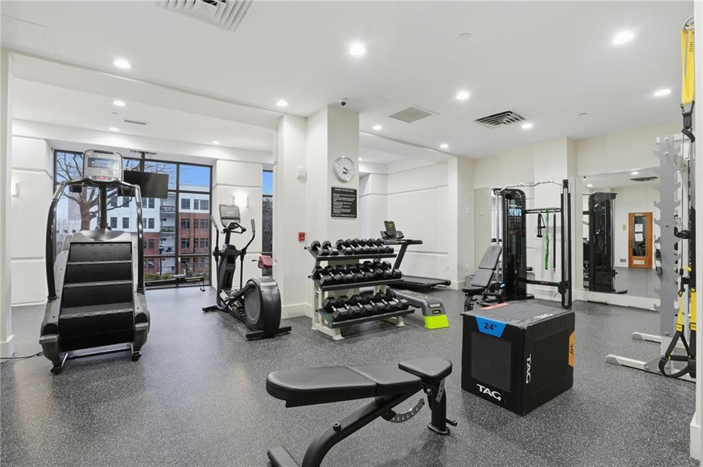 3475 Oak Valley Road Northeast, Unit 120 Atlanta, GA 30326 - Photo 29 of 31