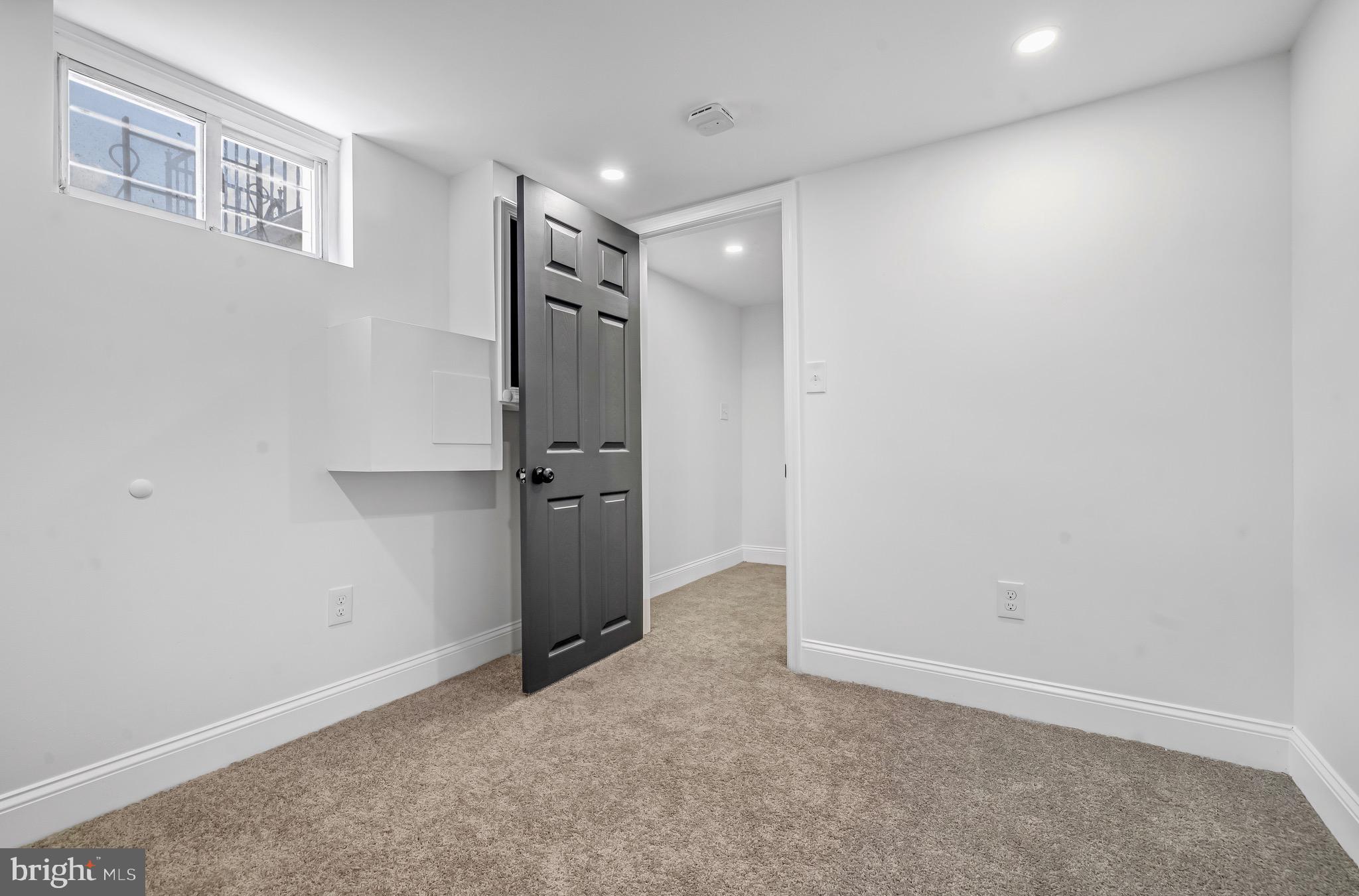 840 Benninghaus Road Baltimore, MD 21212 - Photo 21 of 30 a view of hallway