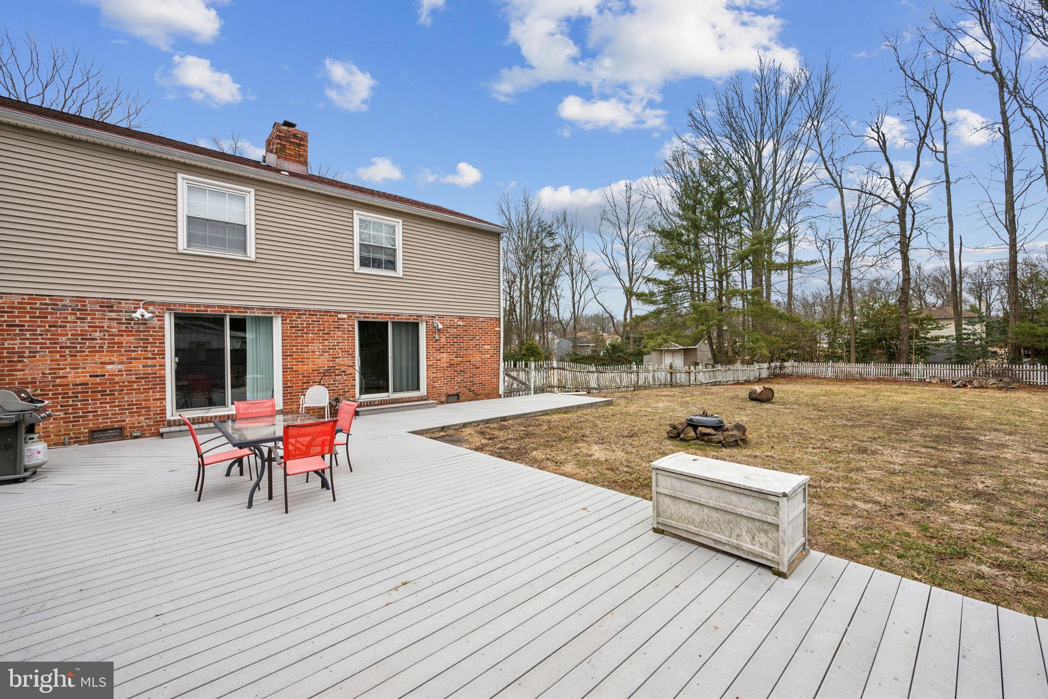 13 Virginia Trail Medford, NJ 08055 - Photo 23 of 25 Composite deck