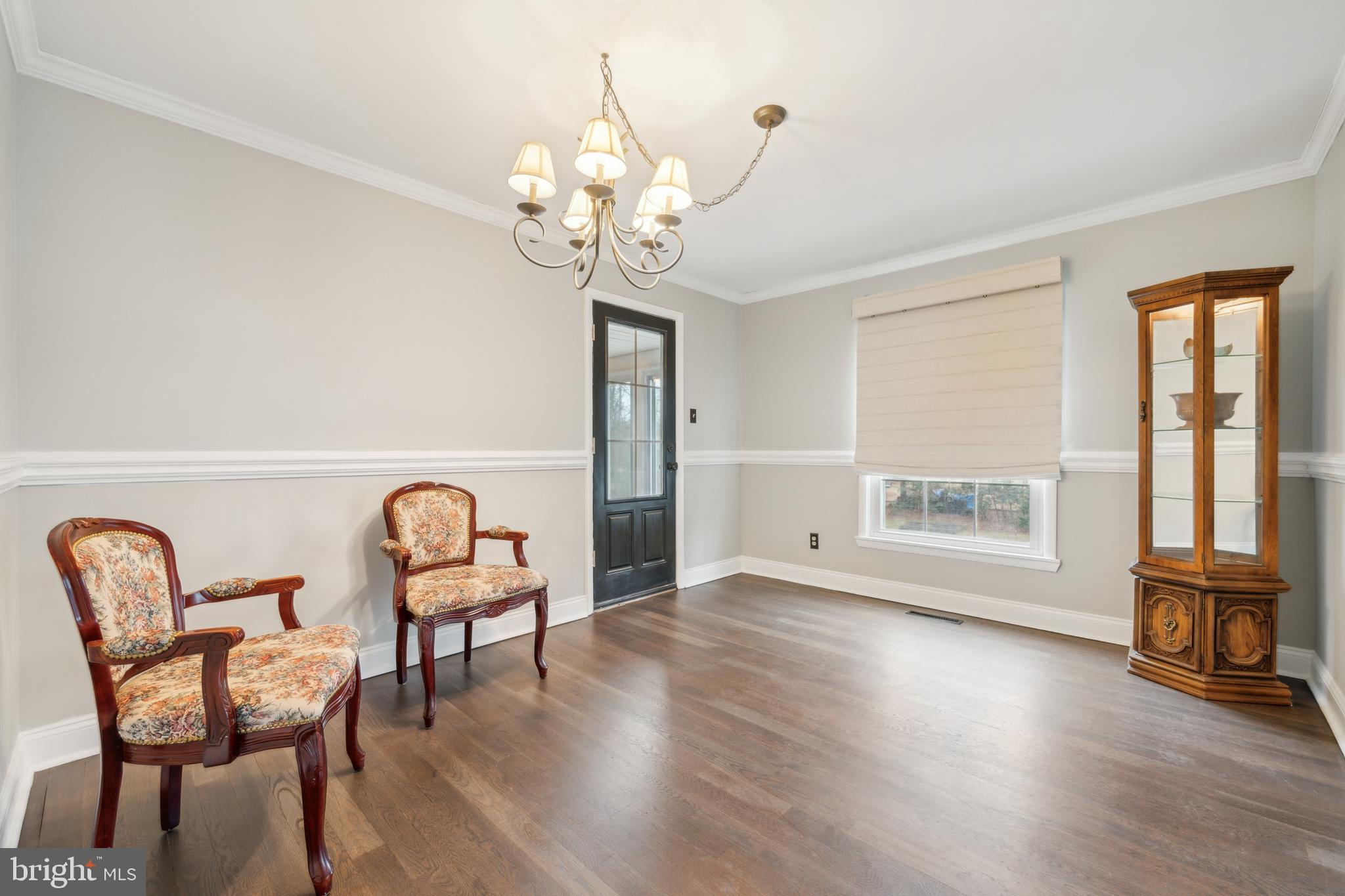 Dining Rm