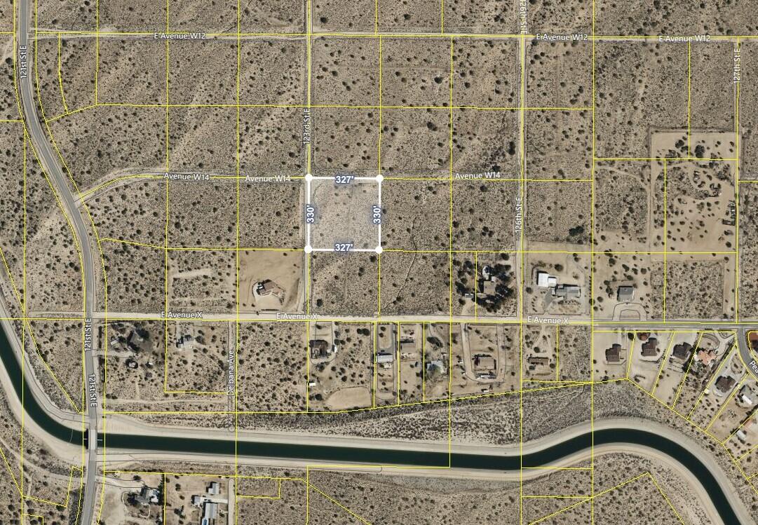 W14 Drt 123 Pearblossom Ca  