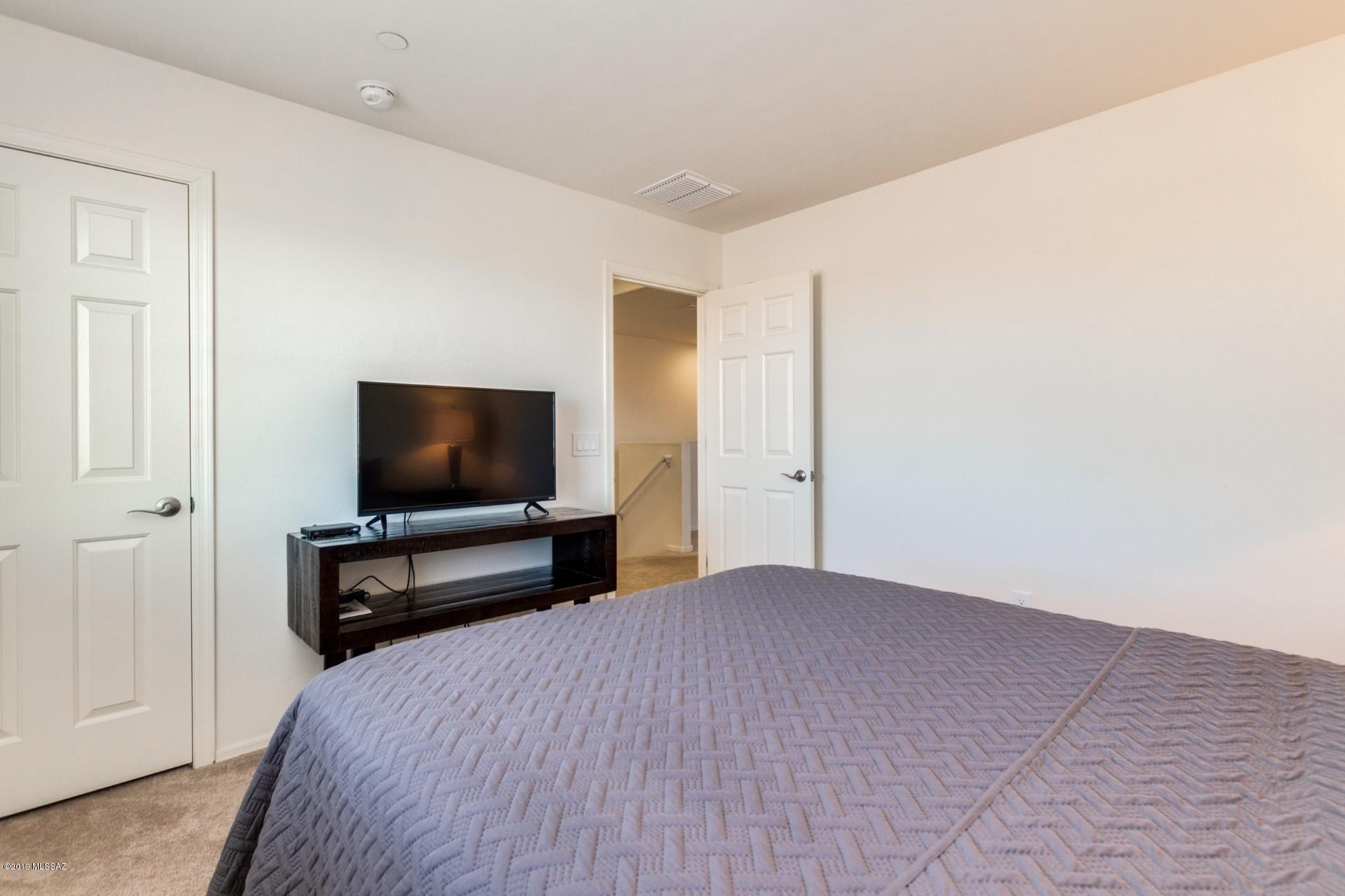60373 South Running Roses Lane Tucson, AZ 85739 - Photo 24 of 34