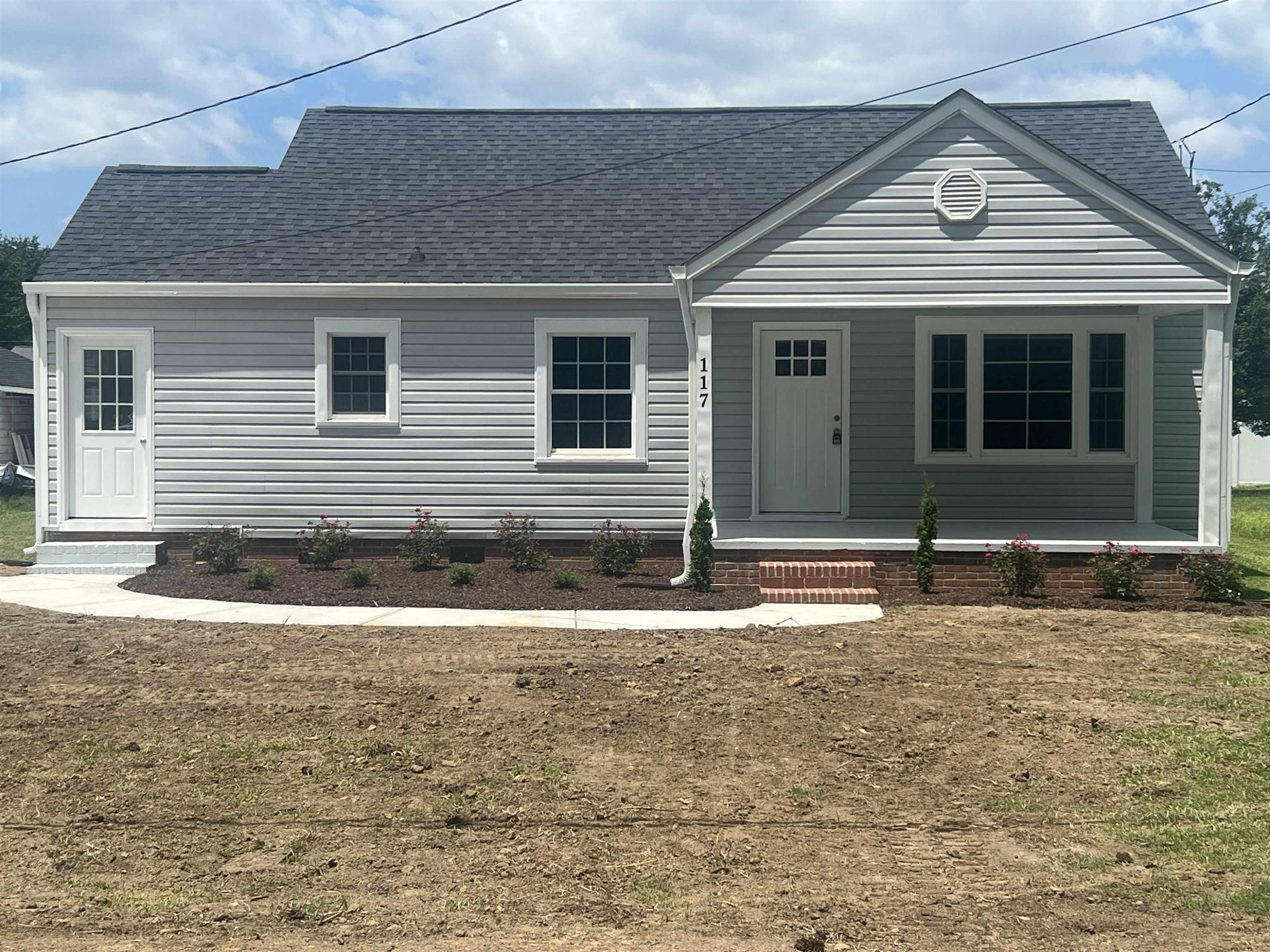 117 South Fitzgerald Street Pine Level, NC 27568 - Photo 1 of 44 Photo 1