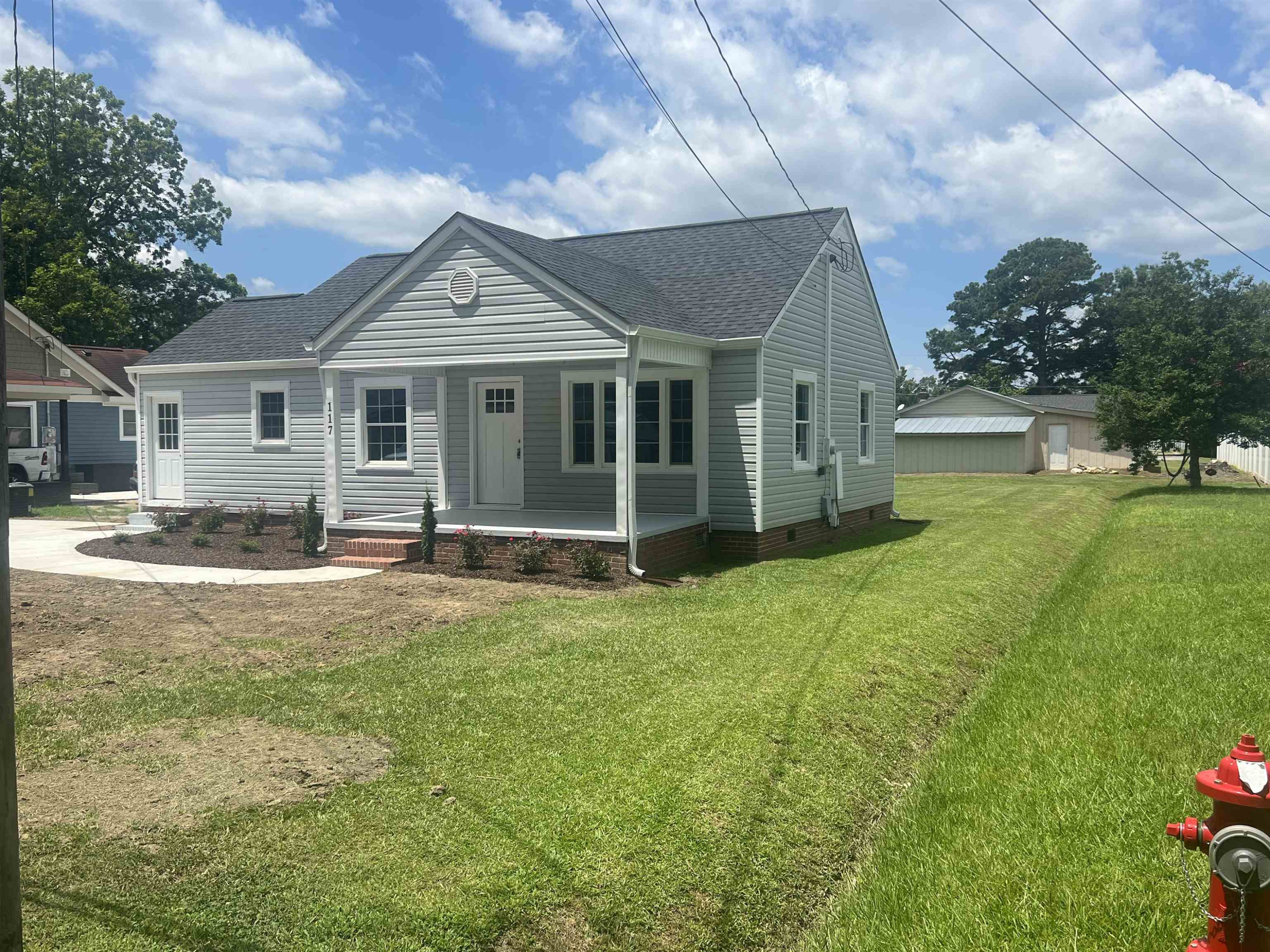 117 South Fitzgerald Street Pine Level, NC 27568 - Photo 2 of 44 Photo 2