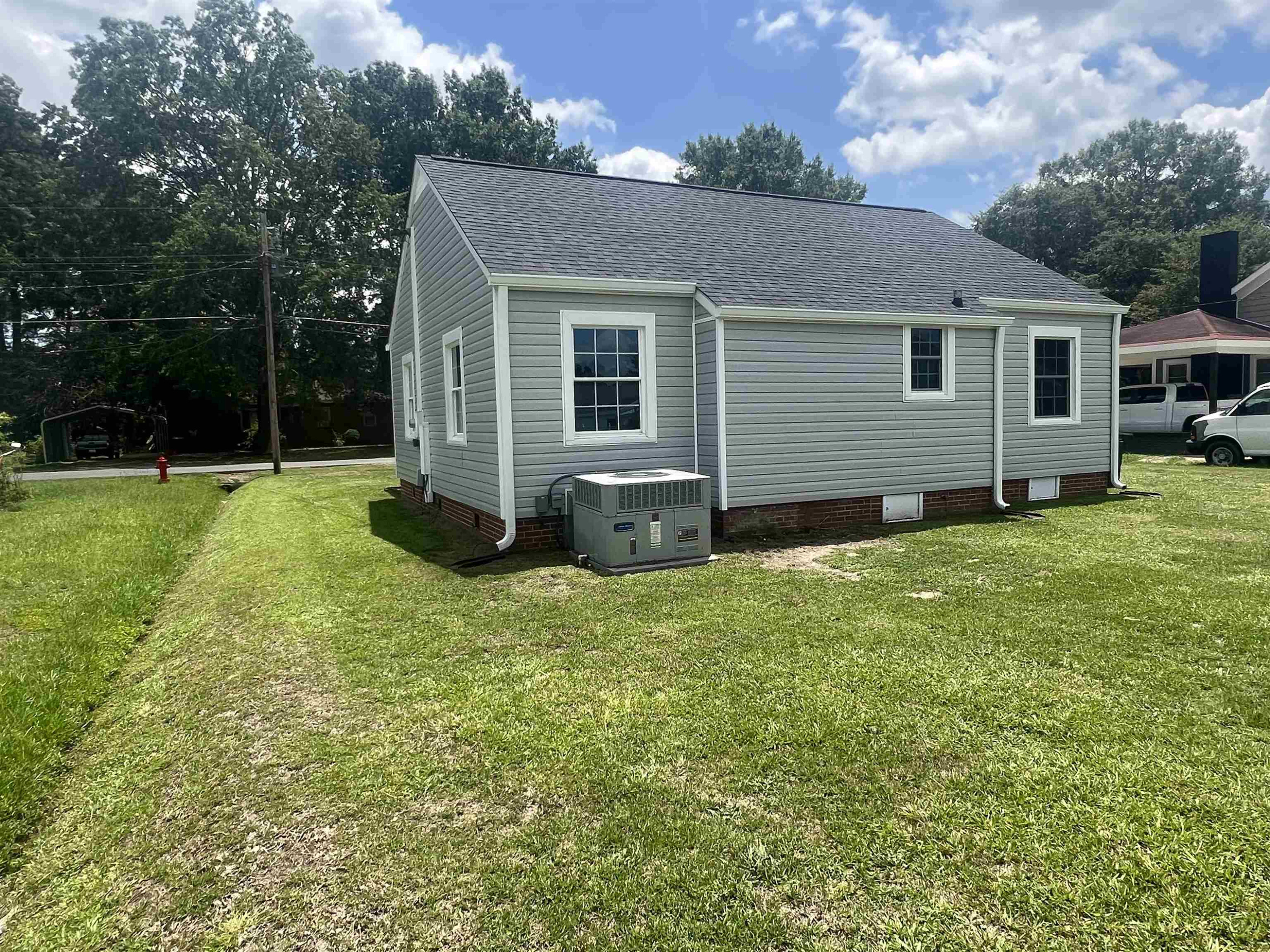 117 South Fitzgerald Street Pine Level, NC 27568 - Photo 3 of 44 Photo 3