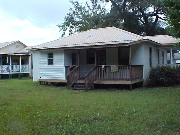 $750 | 5232 Nimitz Road, Milton, FL 32583