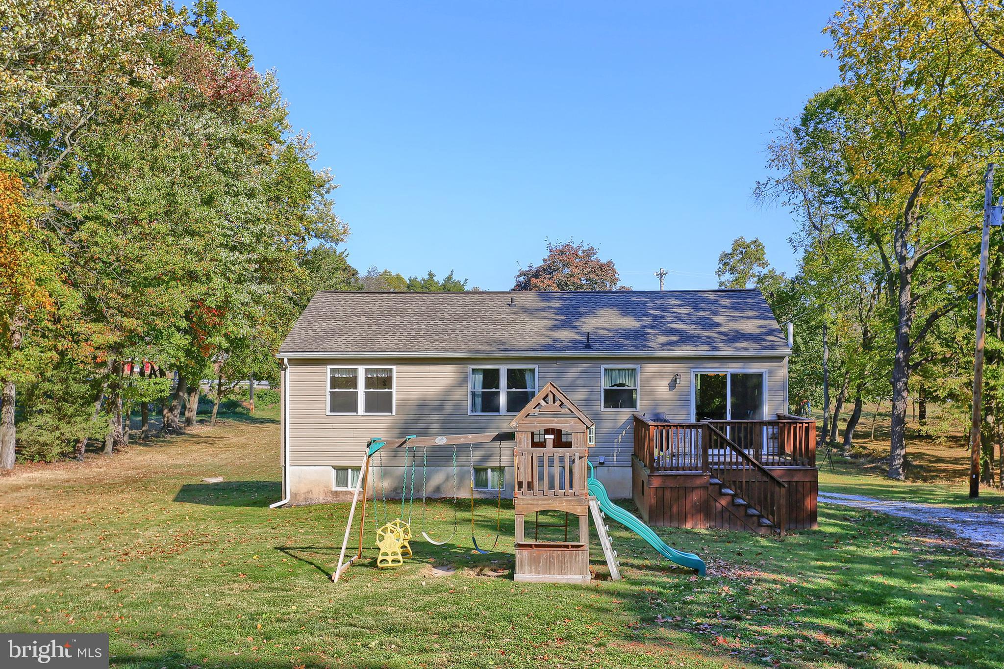 1001 Rosstown Road Lewisberry, PA 17339 - Photo 27 of 31 Gallery Image 27