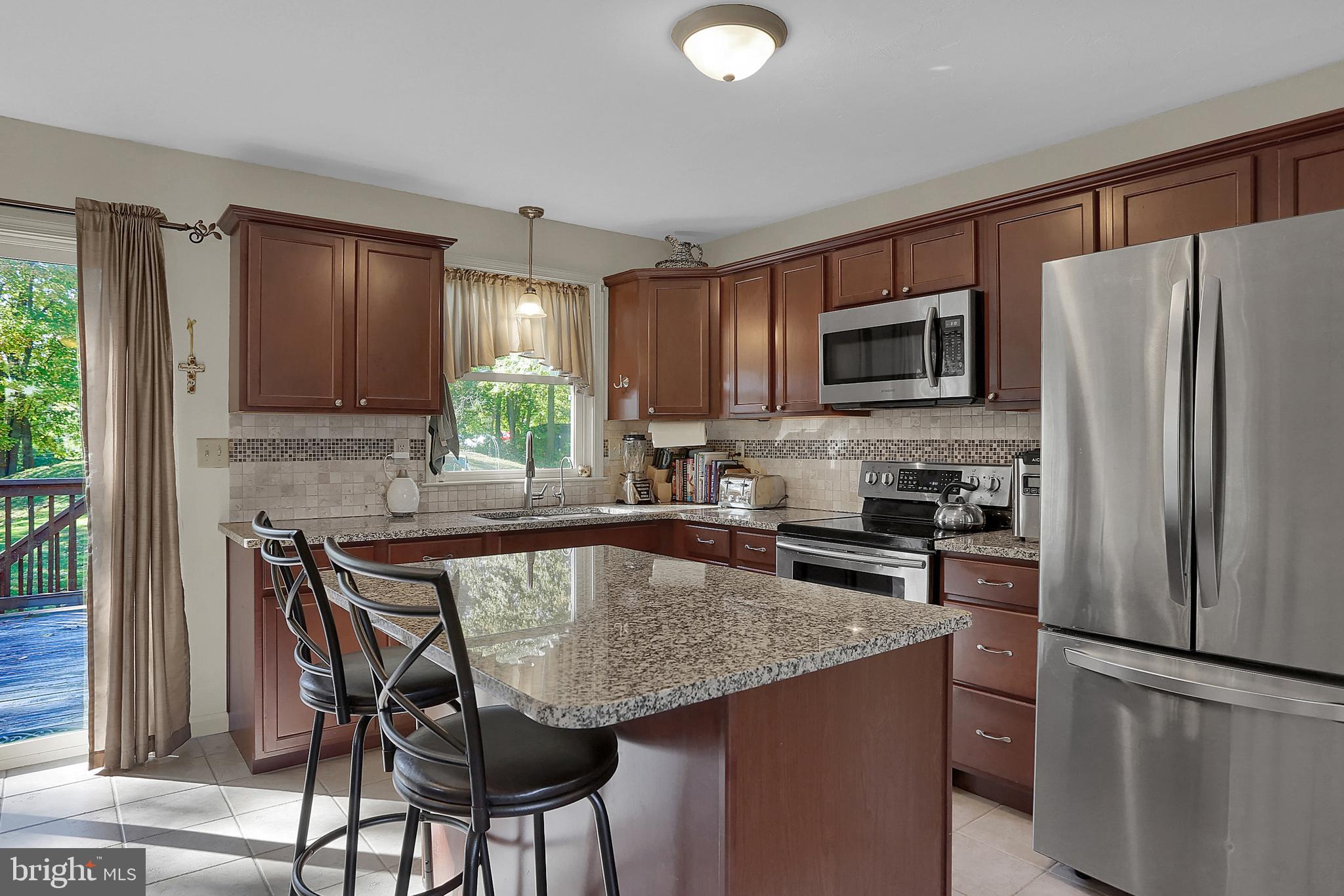 1001 Rosstown Road Lewisberry, PA 17339 - Photo 4 of 31 Gallery Image 4