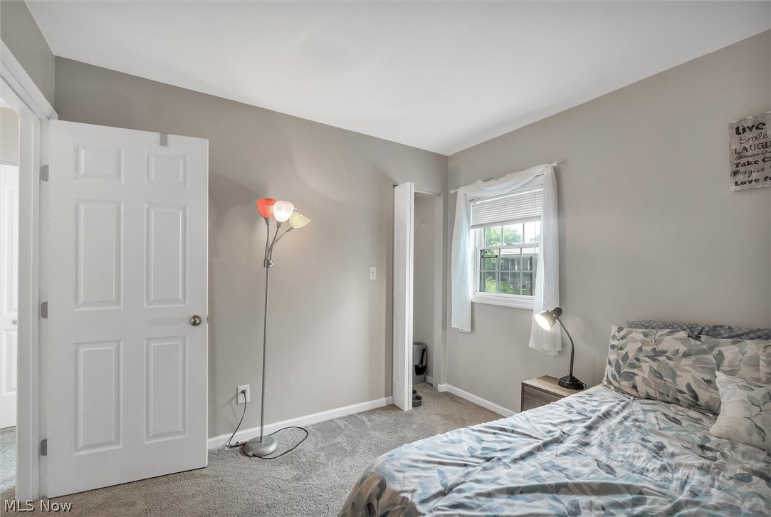 32746 Baldwin Road Solon, OH 44139 - Photo 24 of 33