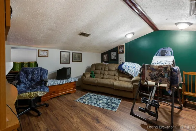 $699,949 | 4912 Old Georgetown Road, Georgetown, IN 47122