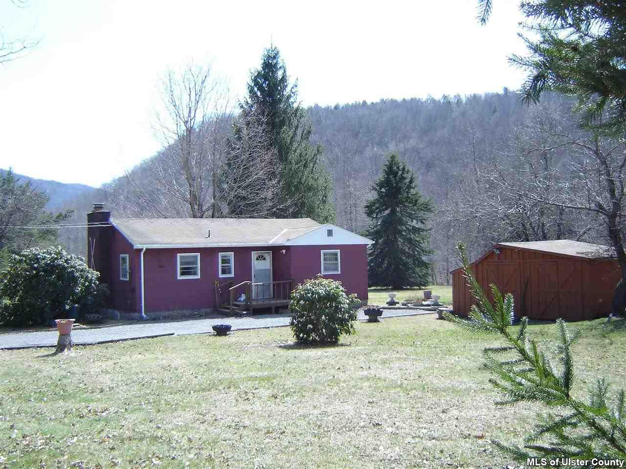 121 Diamond Notch Road Lanesville, NY 12450 - Photo 6 of 10 Photo 6