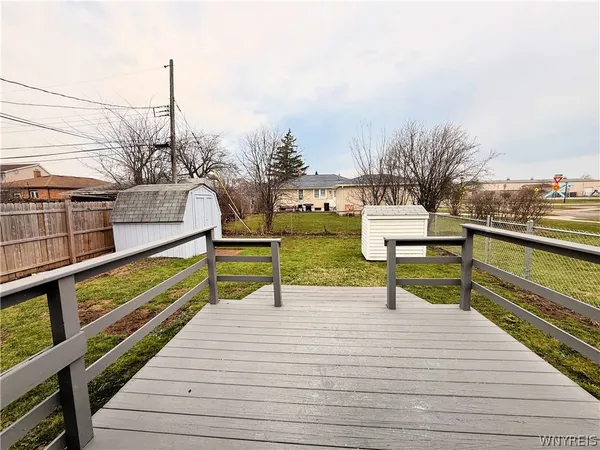 $235,000 | 302 Midland Avenue, Tonawanda, NY 14223