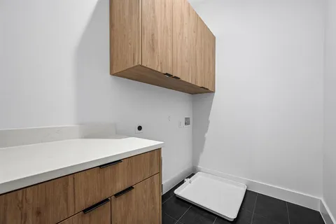 $589,900 | 812 West 10th Street, Dallas, TX 75208