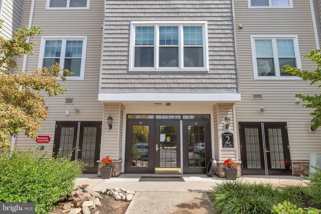 $290,000 | 222 Masterson Court, Ewing, NJ 08618