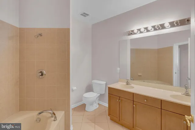 $290,000 | 222 Masterson Court, Ewing, NJ 08618