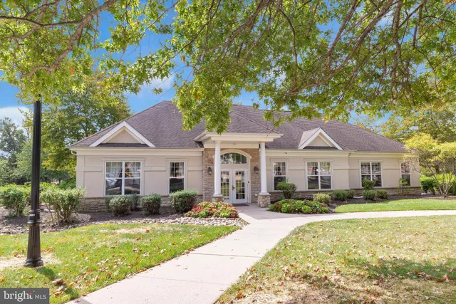 $290,000 | 222 Masterson Court, Ewing, NJ 08618