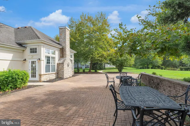 $290,000 | 222 Masterson Court, Ewing, NJ 08618