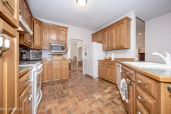 $419,000 | 2804 Holden Drive, Vancleave, MS 39565