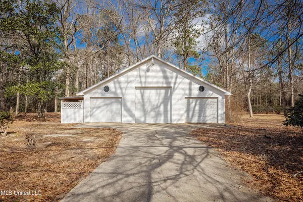 $419,000 | 2804 Holden Drive, Vancleave, MS 39565