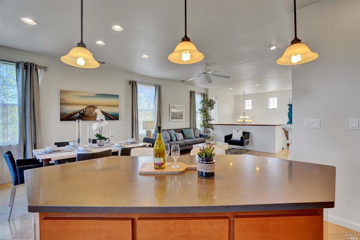 6607 Deerfield Drive Vallejo, CA 94591 - Photo 13 of 50