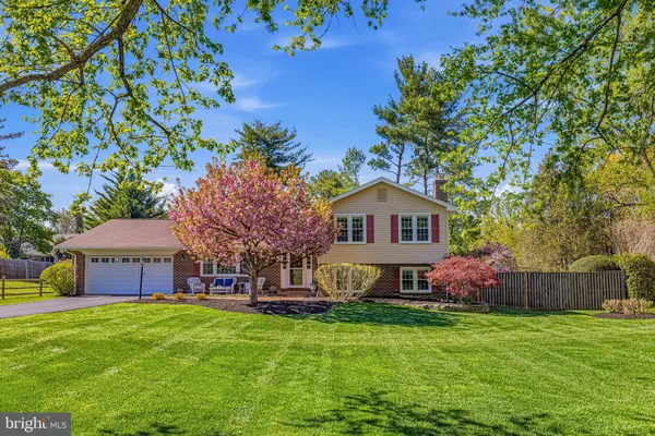 $1,025,000 | 11224 Stamper Court, Oakton, VA 22124