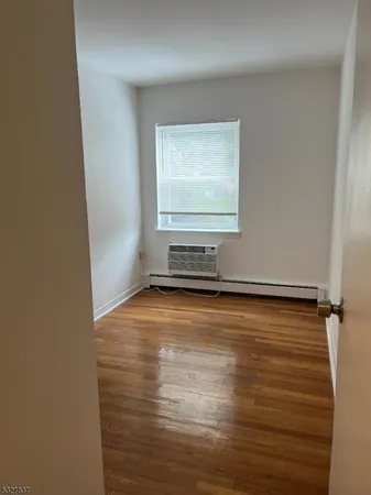 $2,995 | 354 South Orange Avenue, Unit 3D, South Orange, NJ 07079