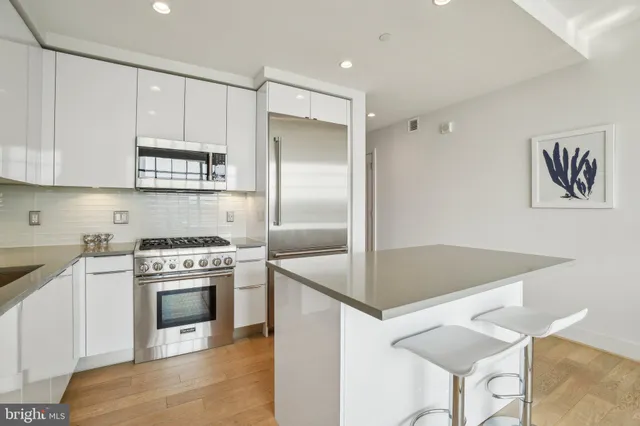 $895,000 | 45 Sutton Square Southwest, Unit 602, Washington, DC 20024