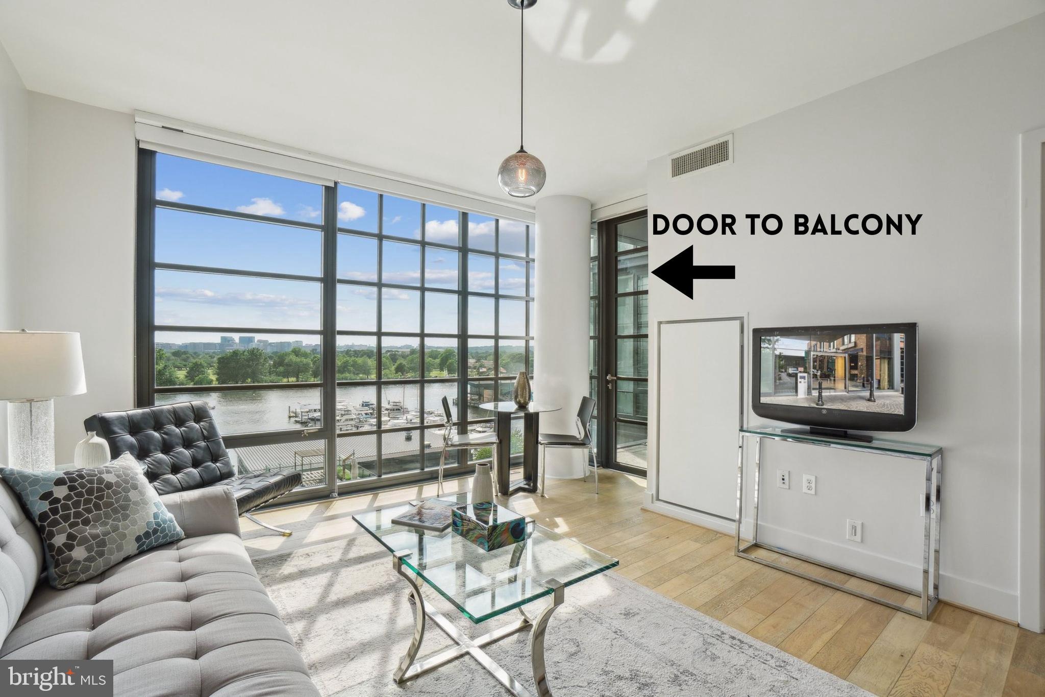 45 Sutton Square Southwest, Unit 602 Washington, DC 20024 - Photo 17 of 35