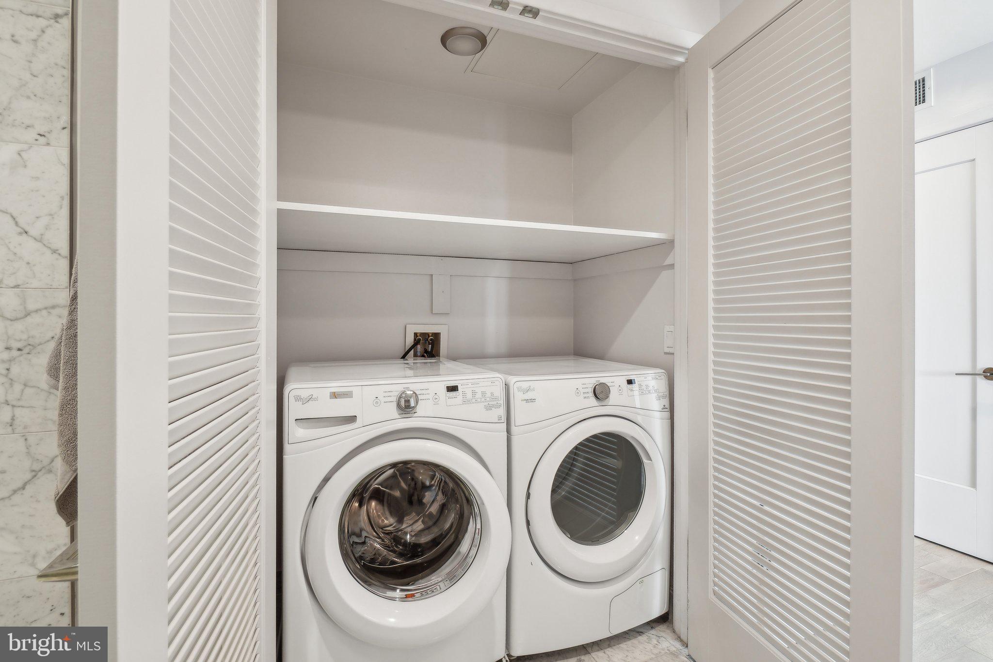 45 Sutton Square Southwest, Unit 602 Washington, DC 20024 - Photo 19 of 35 Laundry